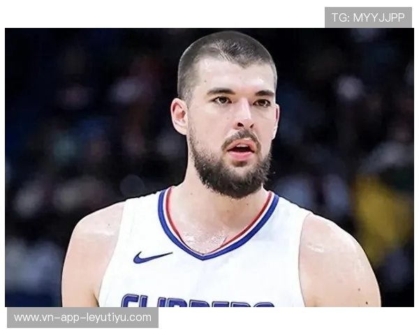 快船替补出场即刻发力 快船替补出场即刻发力